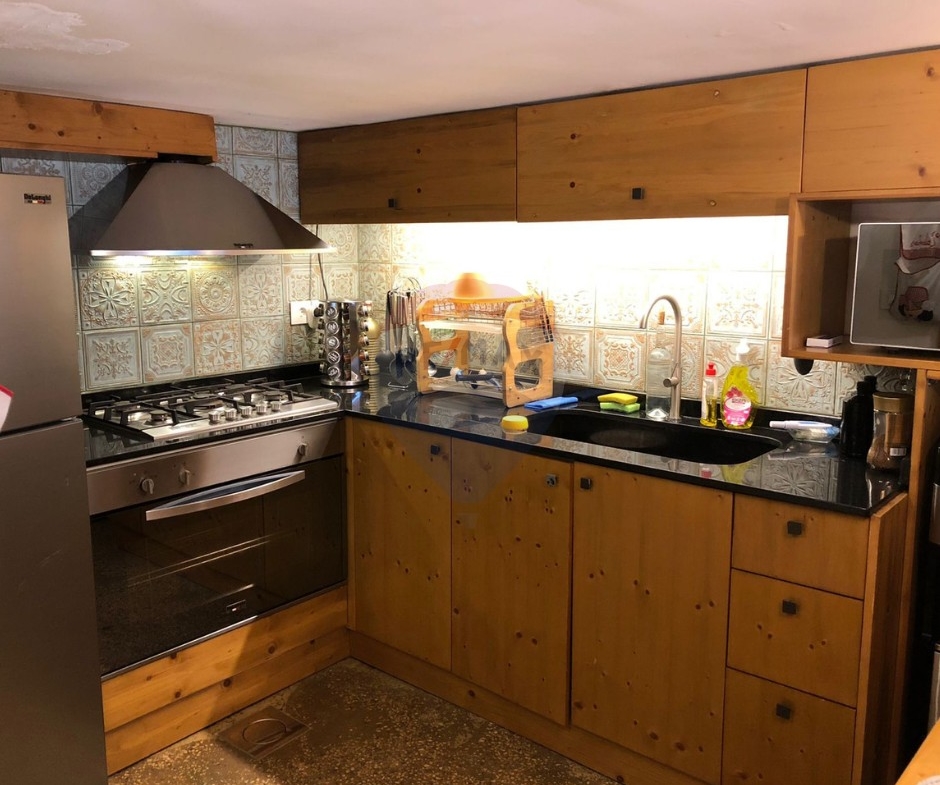 R9-3390 Villa for Sale in Jbeil – Obeidat | 900 m² Land فيلا للبيع في جبيل – عبيدات | أرض 900 م² — Photo 11 of 15