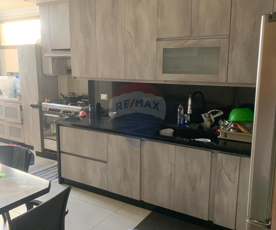 R9-3303Apartment for Sale in Dam Wel Farez Tripoli – 204 m² + 100 m² Pergolaشقة للبيع في الضم والفرز طرابلس – 204 متر مربع + 100 متر مربع برغولا — Photo 12 of 13