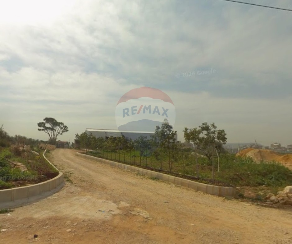 R9-3393 Agricultural Land for Sale in Mejdlaya – Zghartaأرض زراعية للبيع في مجدليا – زغرتا — Photo 2 of 3