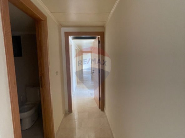 R9-3396 Apartment for Sale in Dam Wel Farez – Mazloum Street | 180 m² شقة للبيع في ضم وفرز – شارع المظلوم | 180 م² — Photo 2 of 11