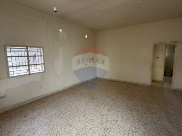 R9-3326 Land with Building for Sale in Barsa Koura – 500 m² Landأرض مع بناء للبيع في برسا الكورة – 500 متر مربع أرض — Photo 3 of 17
