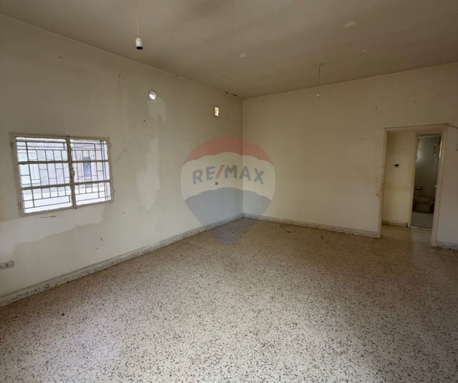 R9-3326 Land with Building for Sale in Barsa Koura – 500 m² Landأرض مع بناء للبيع في برسا الكورة – 500 متر مربع أرض — Photo 3 of 17