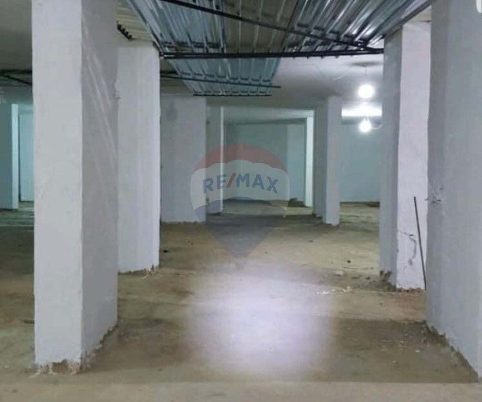 R9-3338 Warehouse for Sale in Boulevard Tripoli – 650 m²مستودع للبيع في البوليفارد طرابلس – 650 متر مربع — Photo 3 of 4