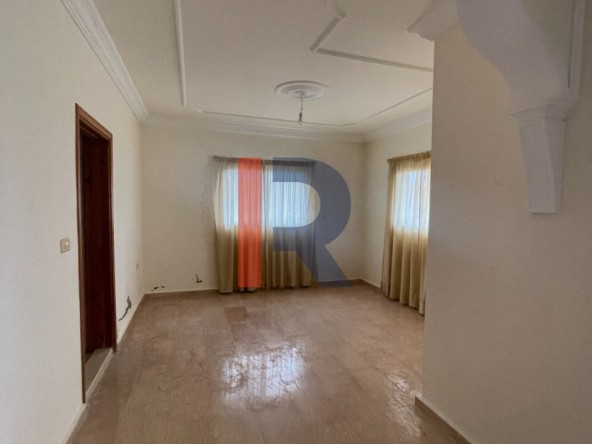 R9-3308 Apartment for Sale in Barsa Koura – 220 m²شقة للبيع في برسا الكورة – 220 متر مربع — Photo 3 of 15
