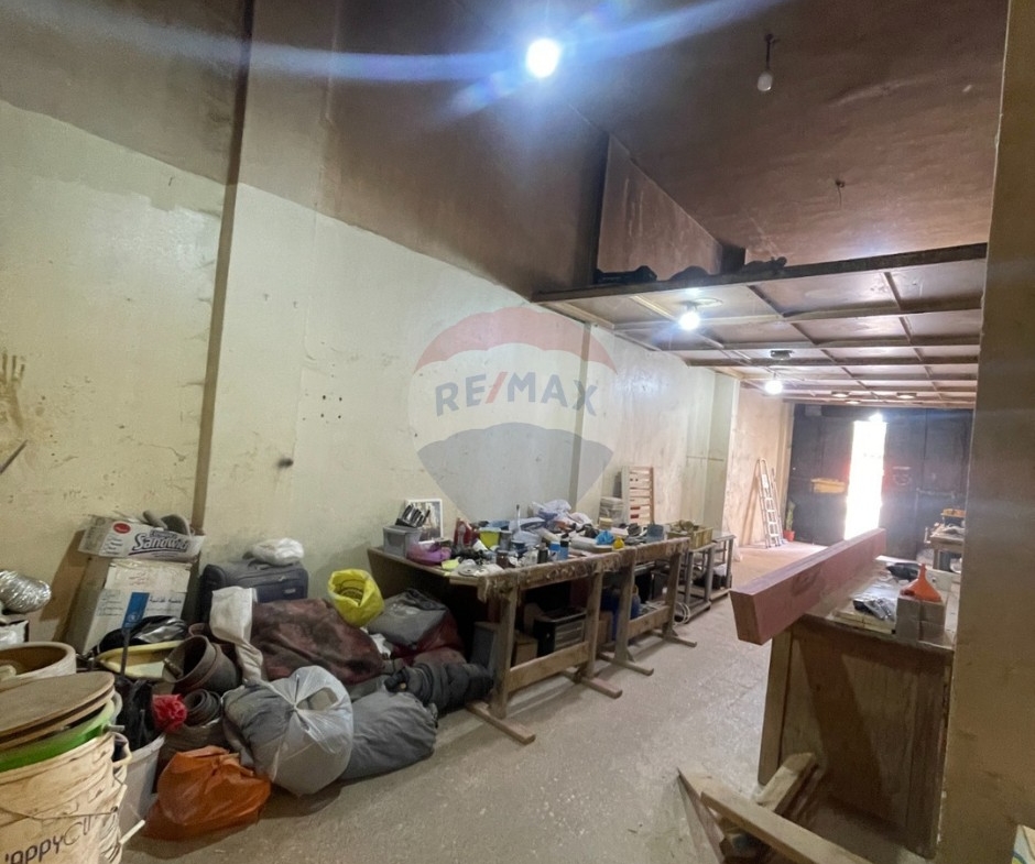 R9-3374 Two Connected Shops for Sale in Jabak Beddawi Tripoli – 106 m²محلَّين متصلين للبيع في جَبَك البداوي طرابلس – 106 متر مربع — Photo 3 of 4