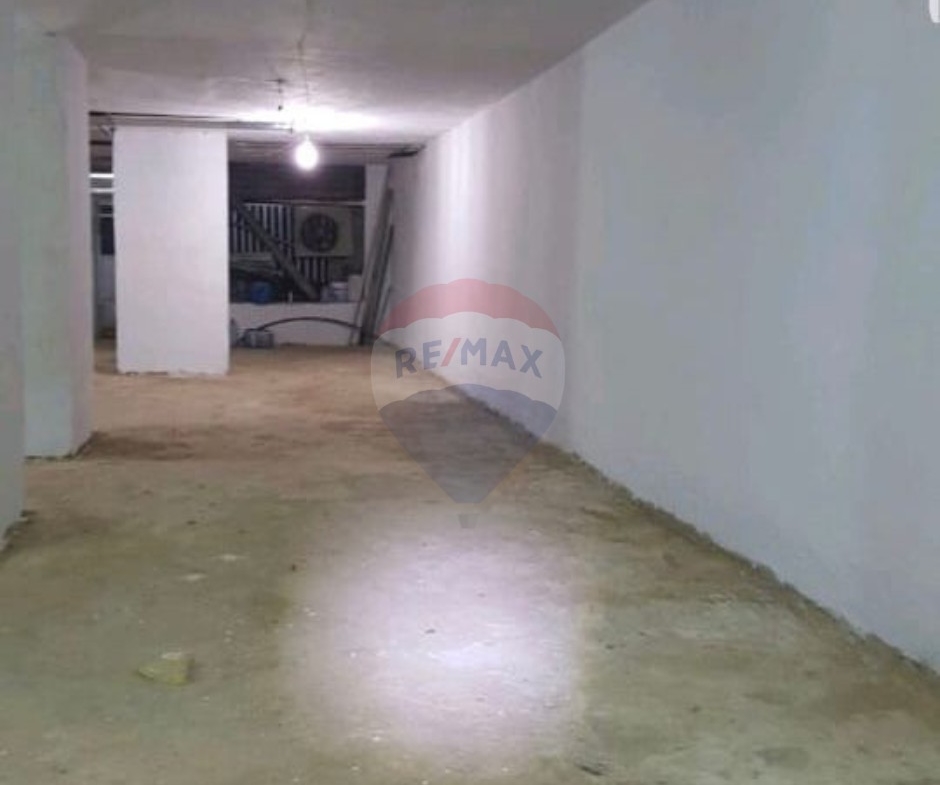 R9-3338 Warehouse for Sale in Boulevard Tripoli – 650 m²مستودع للبيع في البوليفارد طرابلس – 650 متر مربع — Photo 4 of 4