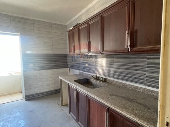 R9-3365 Apartment for Sale in Abou Samra Manar Tripoli – 105 m²شقة للبيع في أبو سمرا المنار طرابلس – 105 متر مربع — Photo 3 of 8