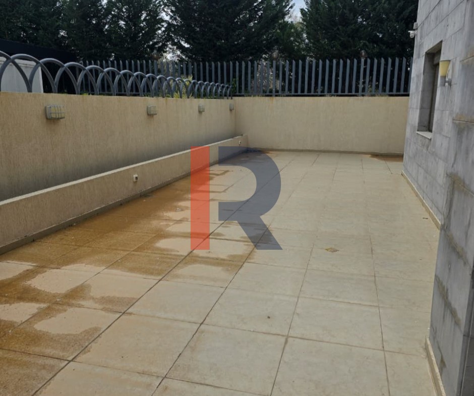 R9-3319 شقة للبيع في أدما كسروان – 450 متر مربع — الصورة 5 من 12