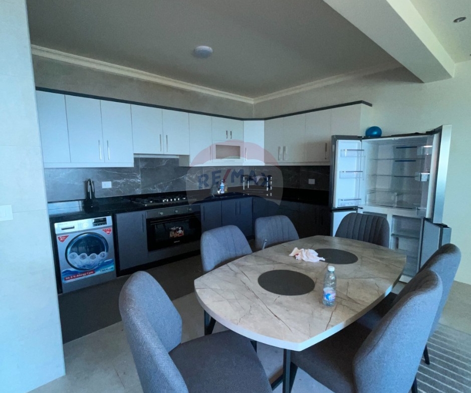 R9-3330 Apartment for Sale in Balamand Koura – 270 m²شقة للبيع في البلمند الكورة – 270 متر مربع — Photo 4 of 11