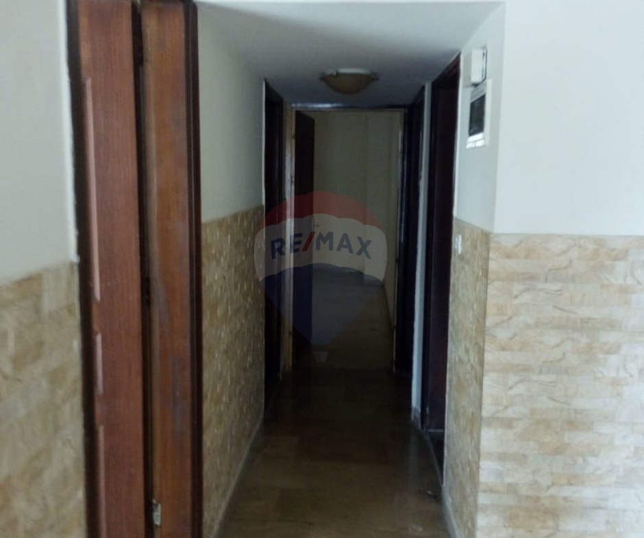 R9-3362  Apartment for Rent in Dam Wel Farez Tripoli – 160 m²شقة للإيجار في الضم والفرز طرابلس – 160 متر مربع — Photo 5 of 10