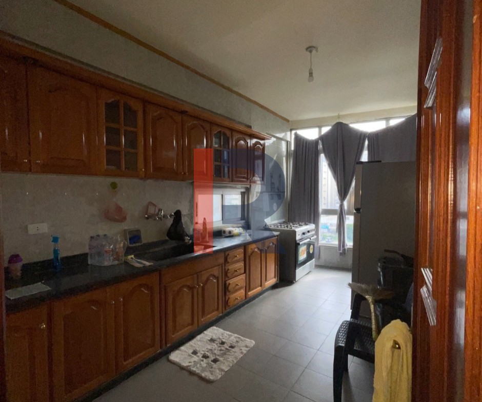 R9-3373 شقة للبيع في شارع عزمي طرابلس – 220 متر مربع — الصورة 5 من 13