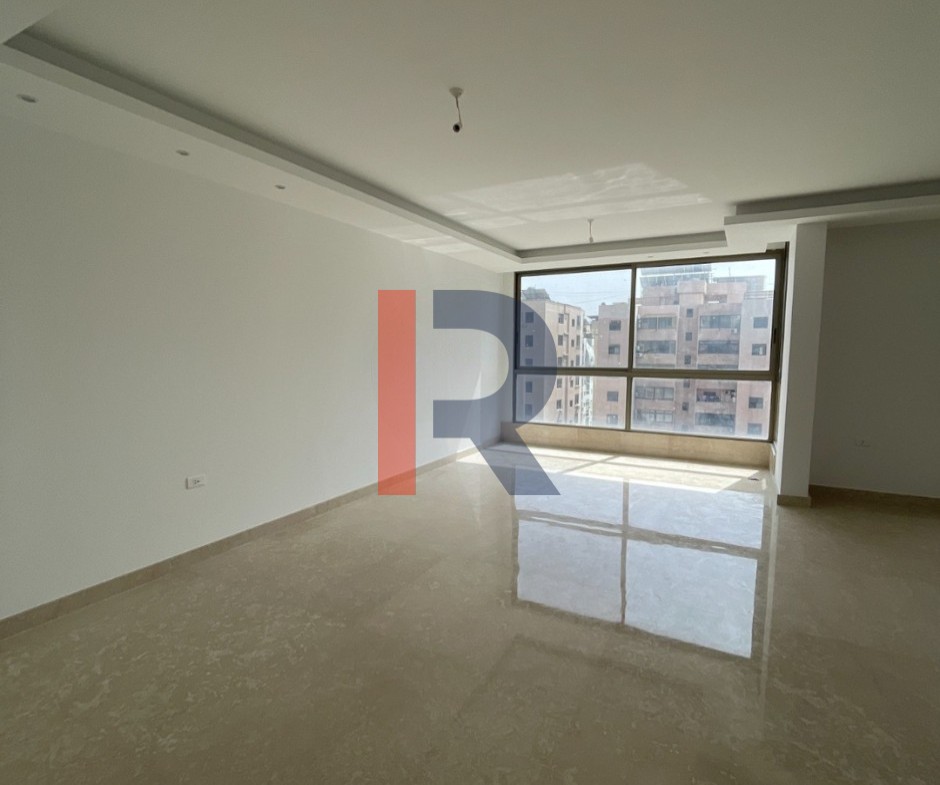 R9-3310 Apartment for Sale in Dam Wel Farez Tripoli – 180 m² + 100 m² Pergolaشقة للبيع في الضم والفرز طرابلس – 180 متر مربع + 100 متر مربع برغولا — Photo 5 of 13