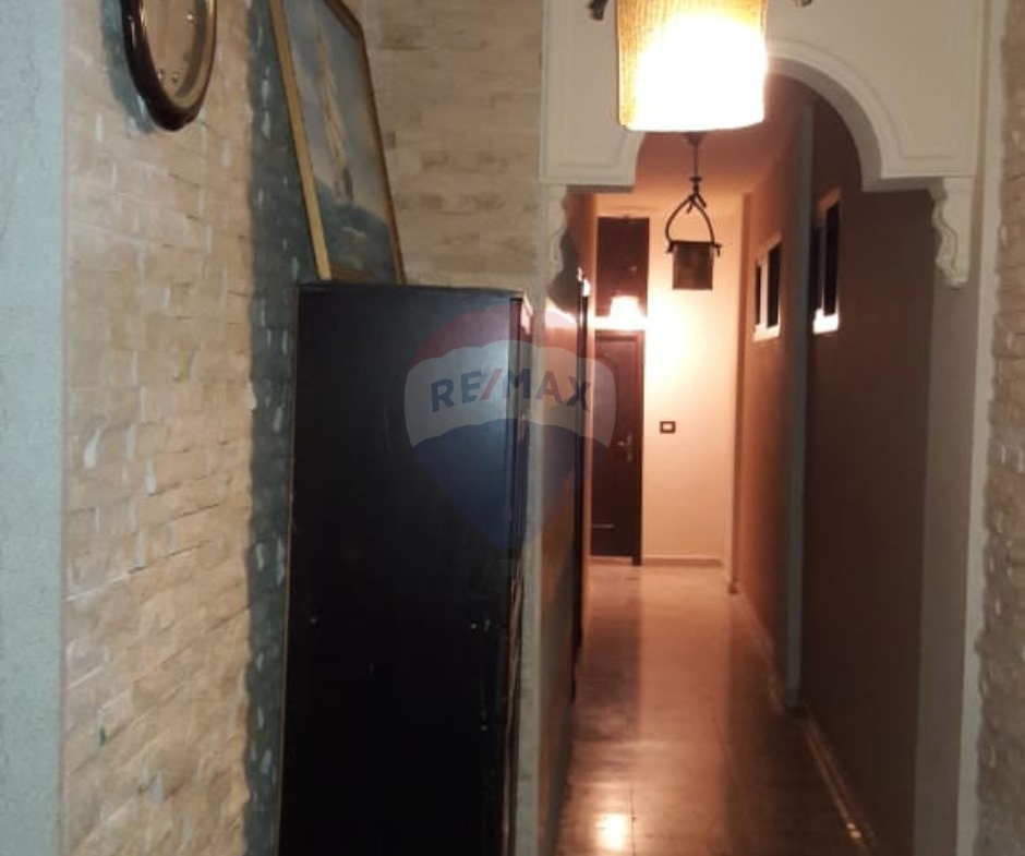 R9-3403   شقة للبيع في المنية – برج اليهودية — الصورة 6 من 9