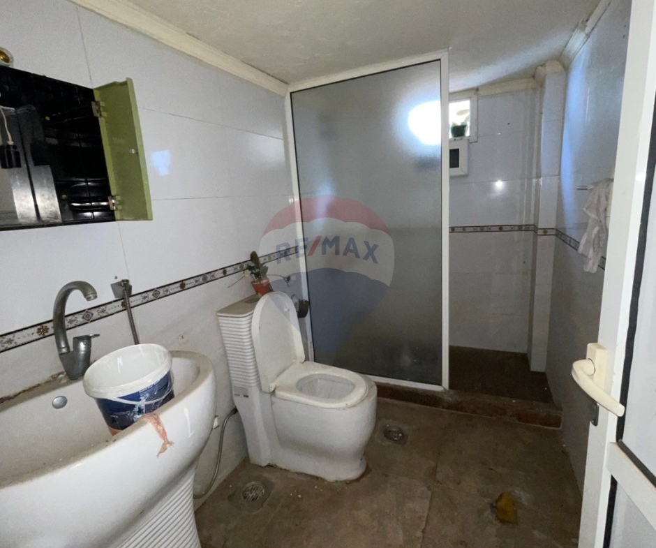 R9-3309 Apartment for Sale in Abou Samra Tripoli – Renovatedشقة للبيع في أبو سمرا طرابلس – مجددة — Photo 7 of 10