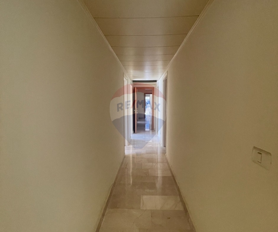 R9-3396 Apartment for Sale in Dam Wel Farez – Mazloum Street | 180 m² شقة للبيع في ضم وفرز – شارع المظلوم | 180 م² — Photo 7 of 11
