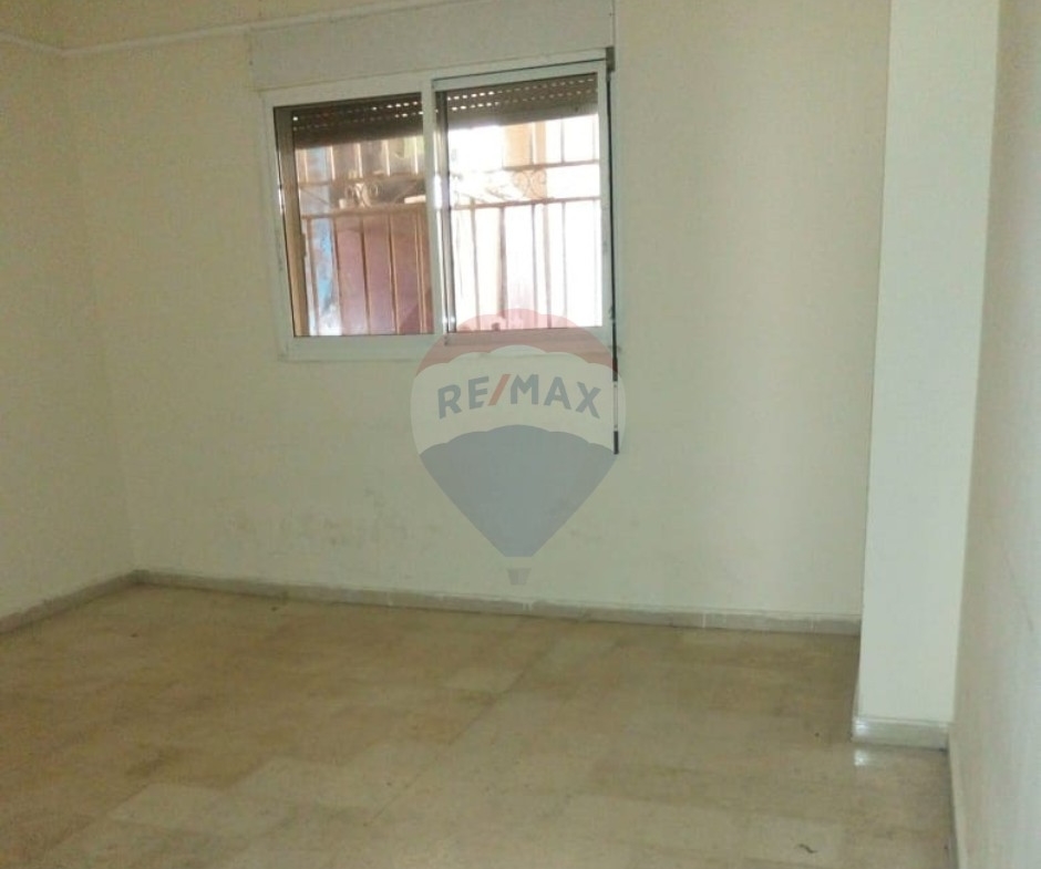 R9-3362  Apartment for Rent in Dam Wel Farez Tripoli – 160 m²شقة للإيجار في الضم والفرز طرابلس – 160 متر مربع — Photo 8 of 10