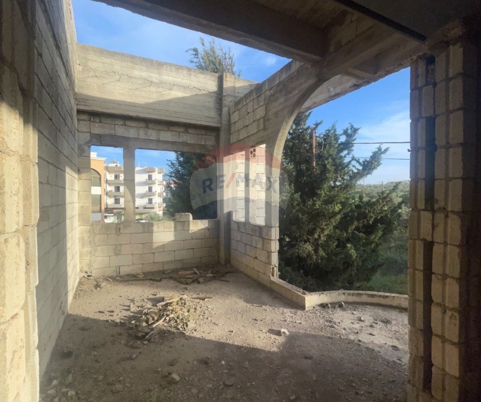 R9-3471 Villa for Sale in Nakhleh Koura – Under Constructionفيلا للبيع في النخلة الكورة – قيد الإنشاء — Photo 11 of 15