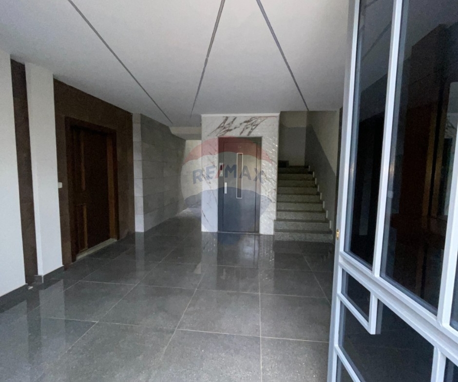 R9-3439 Apartment for Sale in Nakhleh Koura – 135 m²شقة للبيع في نخلـه الكورة – 135 م — Photo 11 of 12