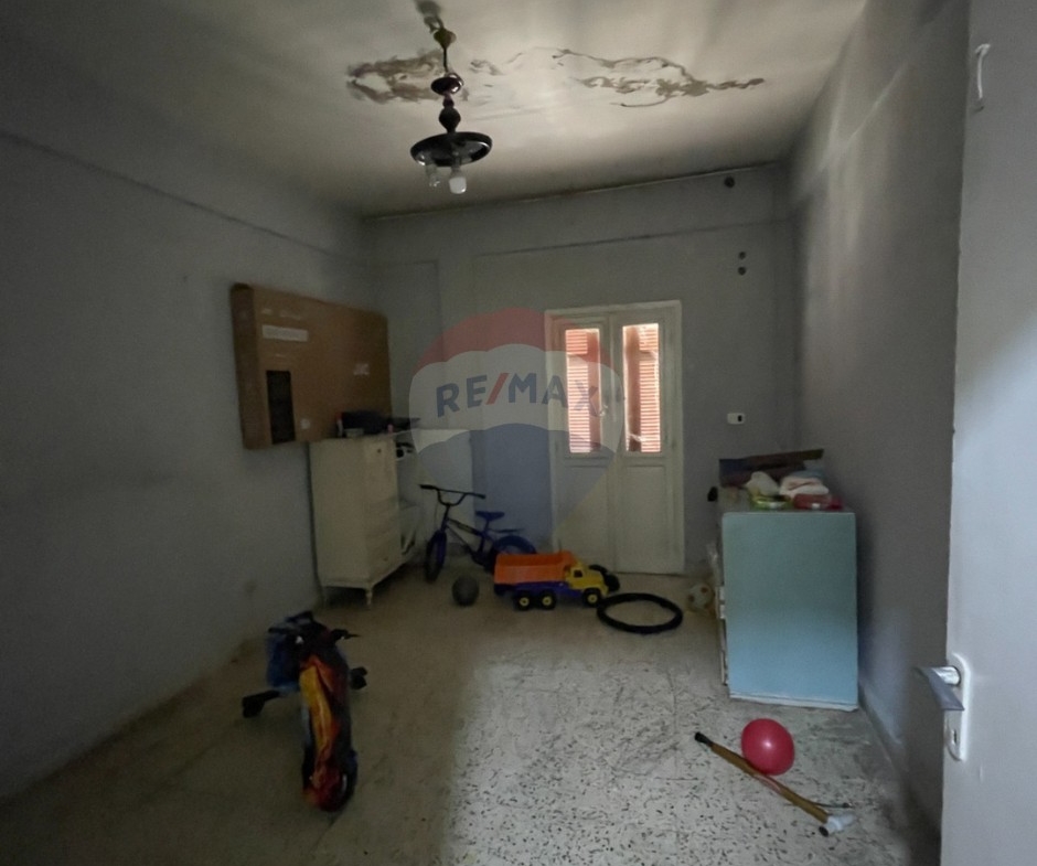 R9-3484 Apartment for Sale in Mina, Port Said Street – 160 m²شقة للبيع في الميناء، شارع بورسعيد – 160 م² — Photo 13 of 18