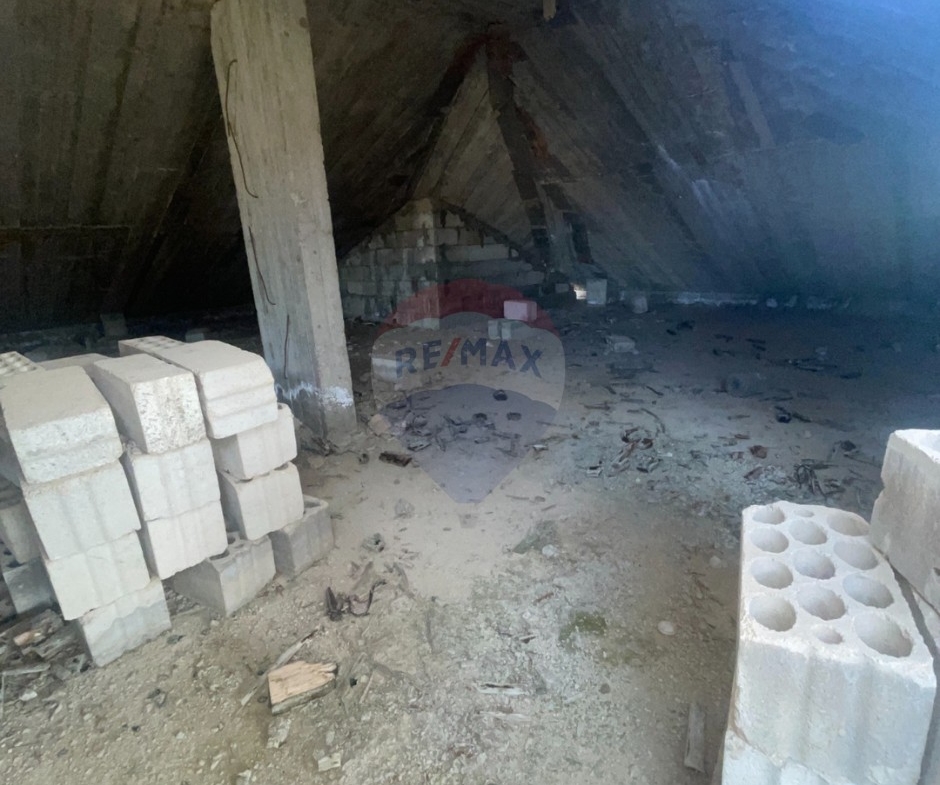 R9-3471 Villa for Sale in Nakhleh Koura – Under Constructionفيلا للبيع في النخلة الكورة – قيد الإنشاء — Photo 14 of 15