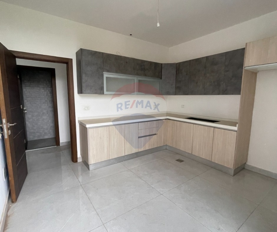 R9-3439 Apartment for Sale in Nakhleh Koura – 135 m²شقة للبيع في نخلـه الكورة – 135 م — Photo 2 of 12