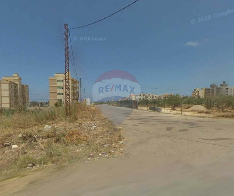 R9-3450 Land for Rent in New Abou Samra Dam Wel Farez Tripoliأرض للإيجار في أبو سمرا الجديدة ضم وفرز طرابلس — Photo 2 of 2