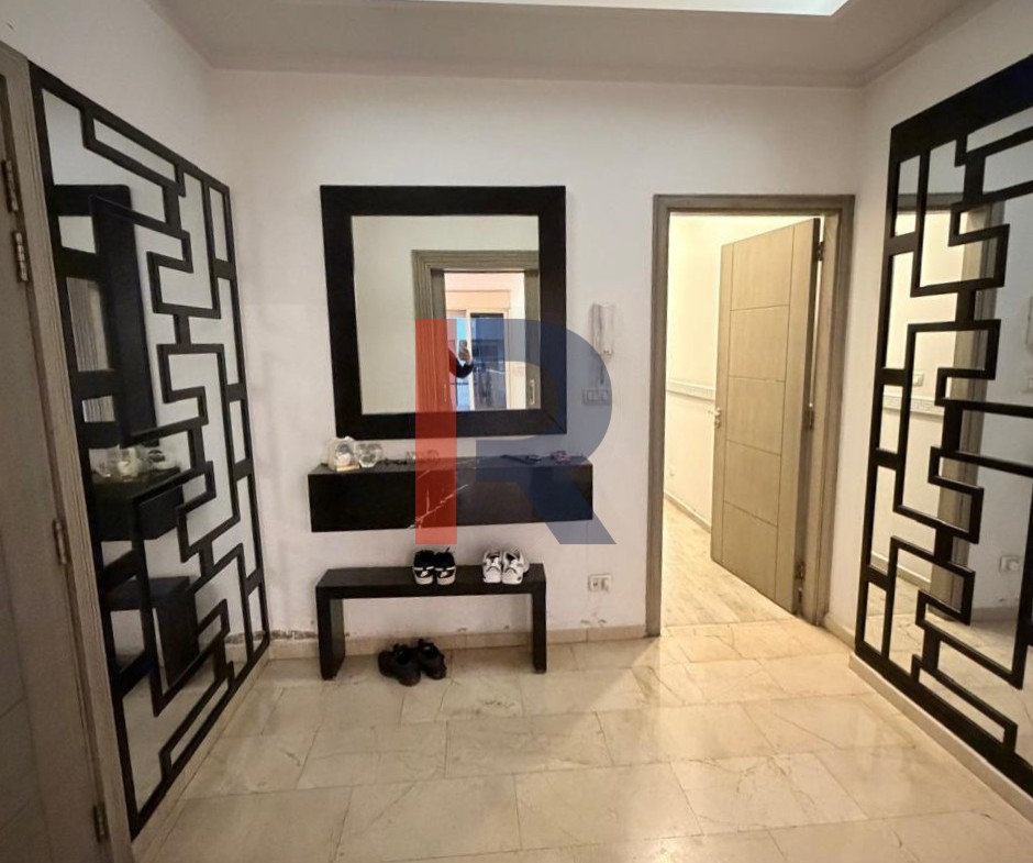 R9-3454 Apartment for Sale in Nakabet Ateba Tripoli – 220 m², Fully Decorated — Photo 2 of 12