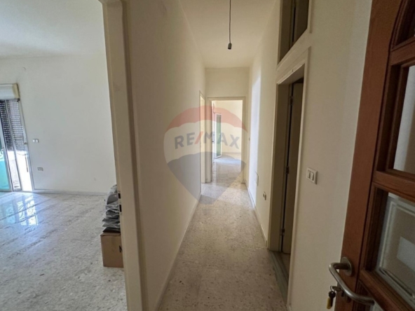 R9-3451  Apartment for Sale in Dam Wel Farez Tripoli – 205 m²شقة للبيع في ضم وفرز طرابلس – 205 م² — Photo 3 of 9