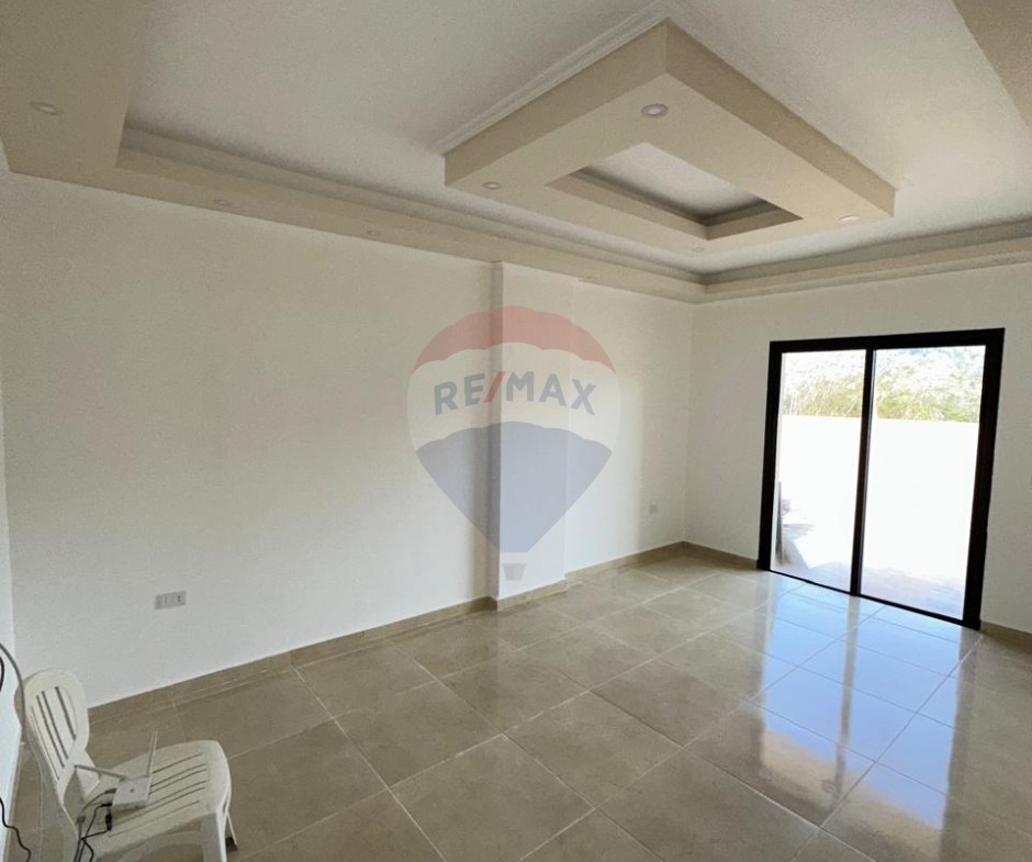 R9-3470 شقة للبيع في أردة زغرتا – 120 م² — الصورة 3 من 10