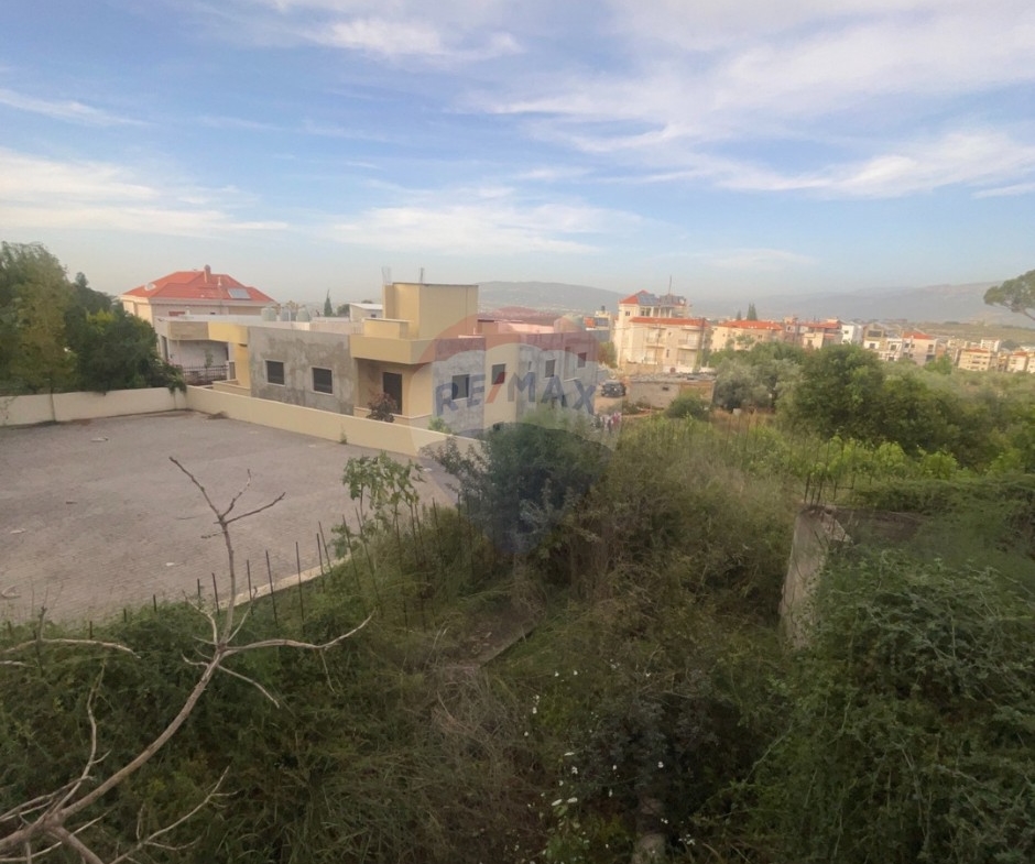 R9-3471 Villa for Sale in Nakhleh Koura – Under Constructionفيلا للبيع في النخلة الكورة – قيد الإنشاء — Photo 3 of 15