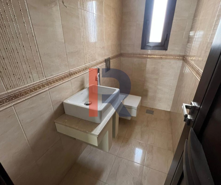R9-3480 Apartment for Sale in Daher Al Ain Koura – 250 m², Brand Newشقة للبيع في ضهر العين الكورة – 250 م²، جديدة كلياً — Photo 3 of 12