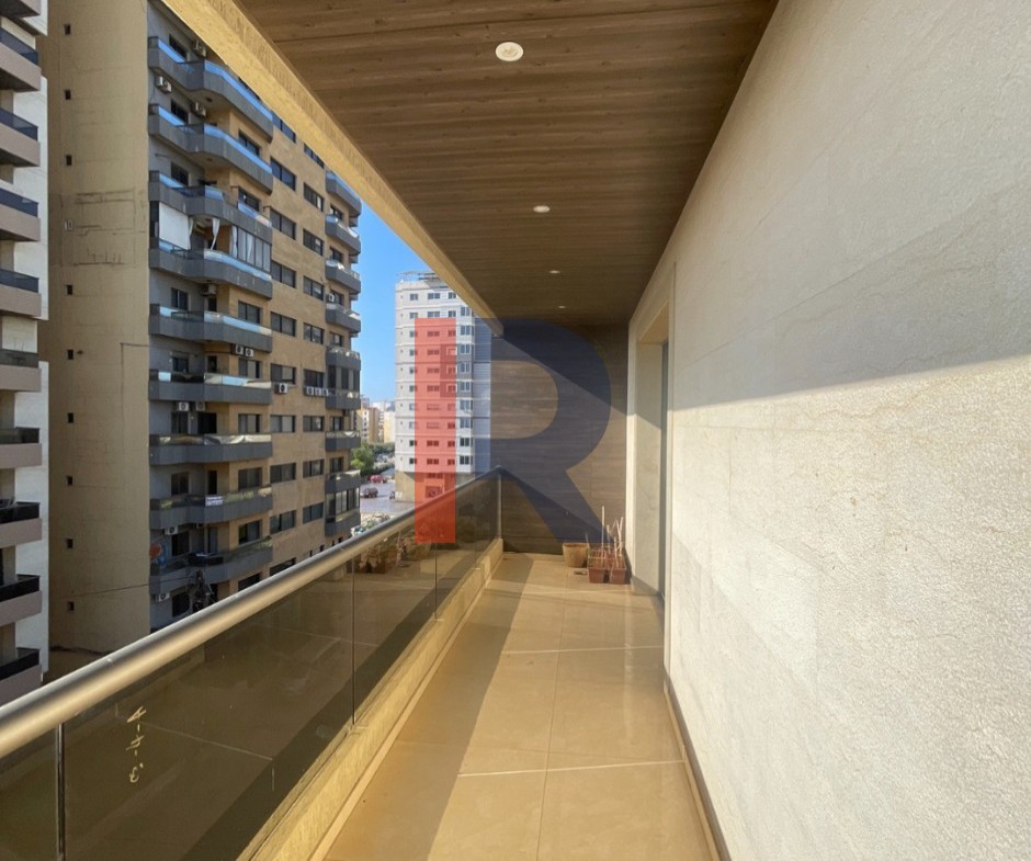 R9-3485 Apartment for Sale in Mina, Behind Ferry – 120 m²شقة للبيع في الميناء خلف الفيري – 120 م² — Photo 3 of 12