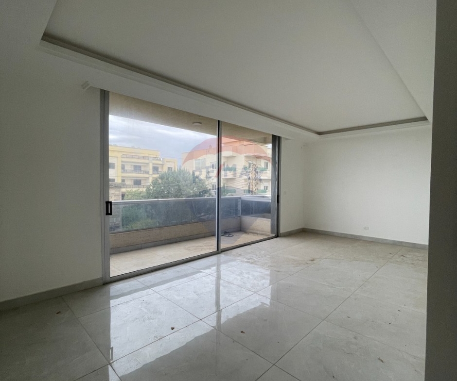 R9-3439 Apartment for Sale in Nakhleh Koura – 135 m²شقة للبيع في نخلـه الكورة – 135 م — Photo 4 of 12