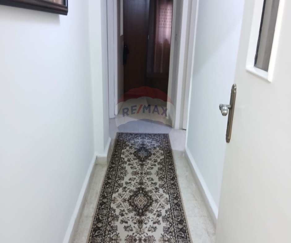 R9-3455 Apartment for Sale in Abou Samra Tripoli – 180 m²شقة للبيع في أبو سمرا طرابلس – 180 م² — Photo 4 of 6