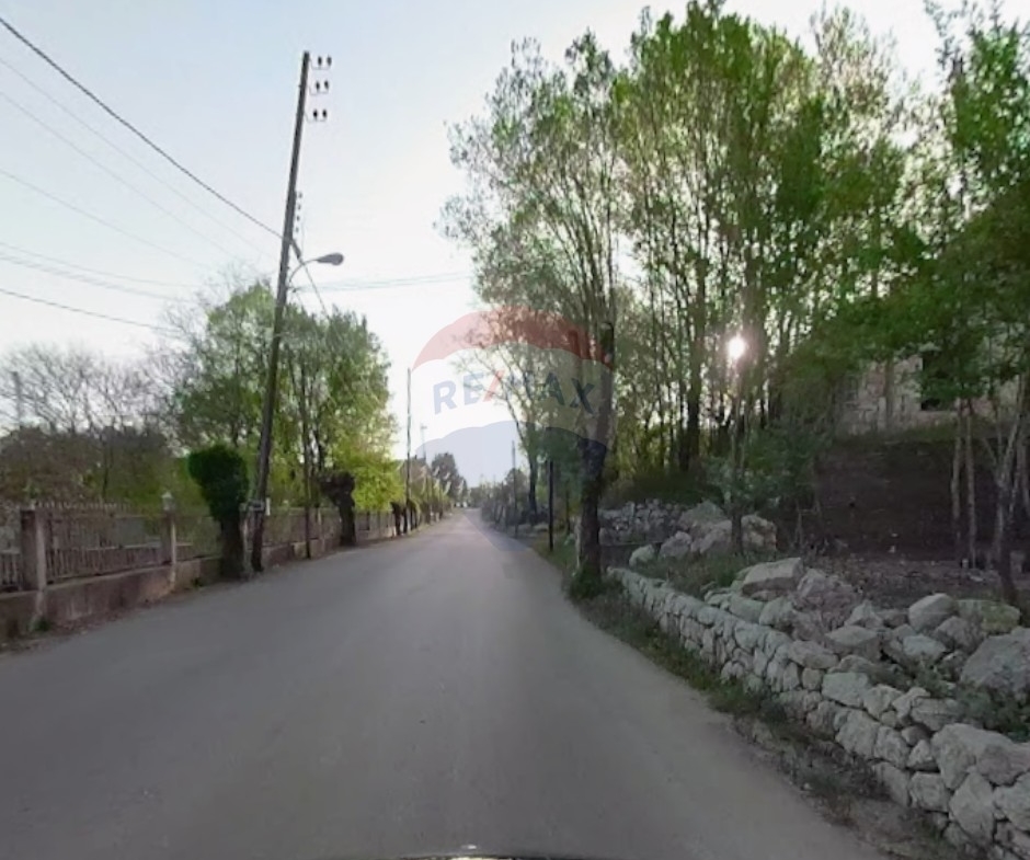 R9-3464 Land for Sale in Ghineh Keserwan – 1,300 m², Zoning 20/40 أرض للبيع في الغينة كسروان – 1,300 م²، تصنيف 20/40 — Photo 3 of 4