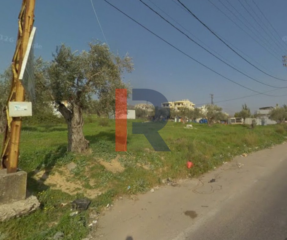 R9-3475  أرض للبيع في علما زغرتا – 830 م²، تصنيف سكني 30/60 — الصورة 4 من 4
