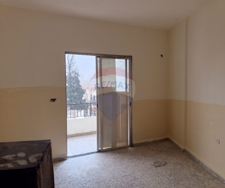 R9-3409 Office Space for Sale in Rahbat Street – Tripoli | 55 m²مكتب للبيع في شارع الرهبان – طرابلس | 55 م — Photo 5 of 7