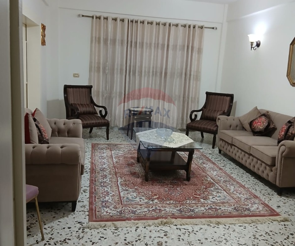 R9-3455 Apartment for Sale in Abou Samra Tripoli – 180 m²شقة للبيع في أبو سمرا طرابلس – 180 م² — Photo 5 of 6