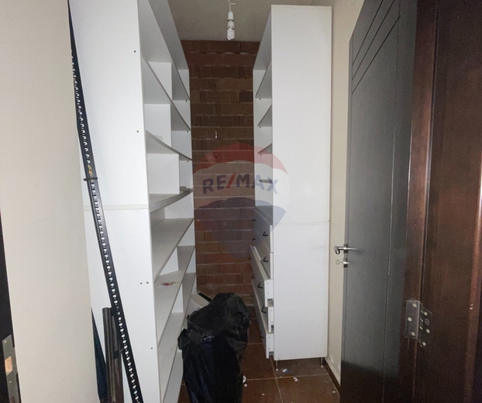 R9-3438فيلا للبيع في نخلـه الكورة – 540 م — الصورة 7 من 17