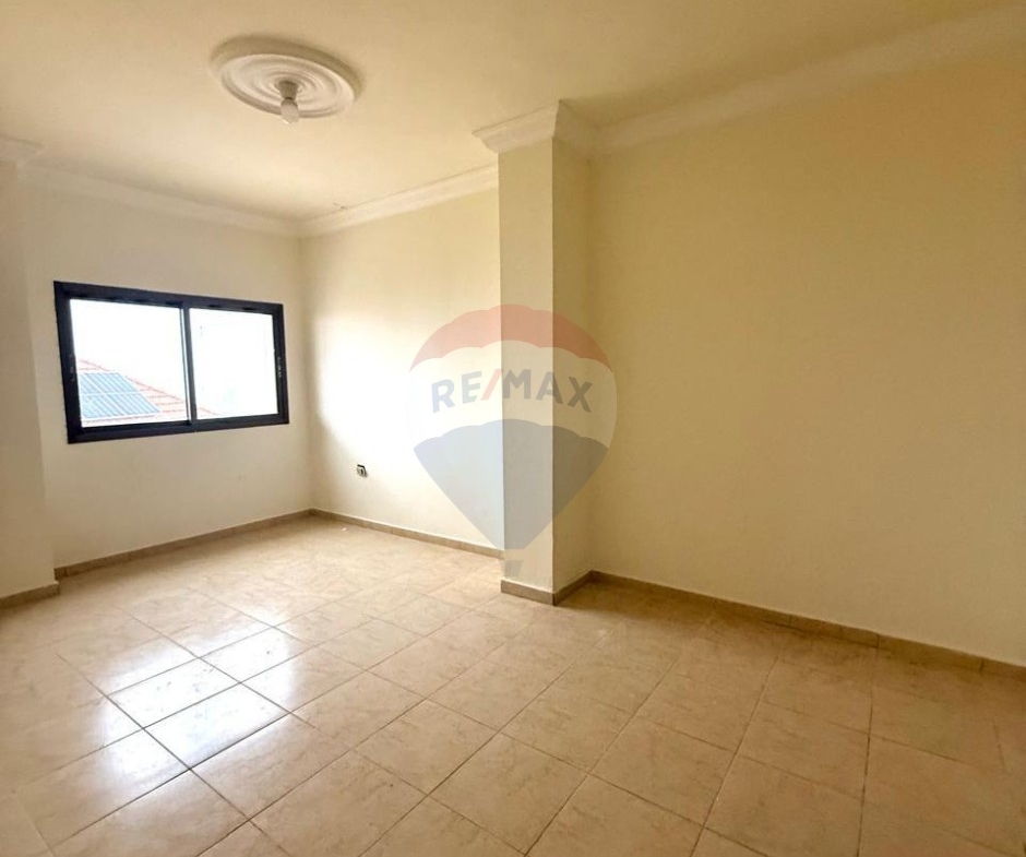R9-3491  Villa for Sale in Jbeil – 410 m²فيلا للبيع في جبيل – 410 م² — Photo 3 of 10