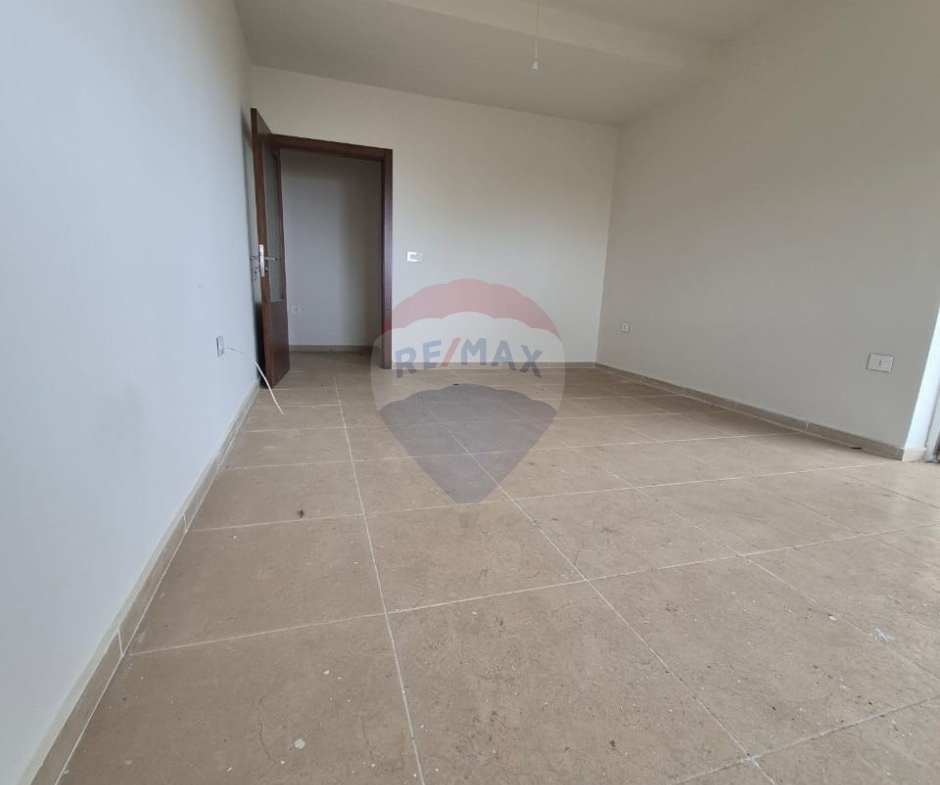 R9-3496 فيلا للبيع في نهر إبراهيم جبيل –  إطلالة بحرية — الصورة 7 من 10