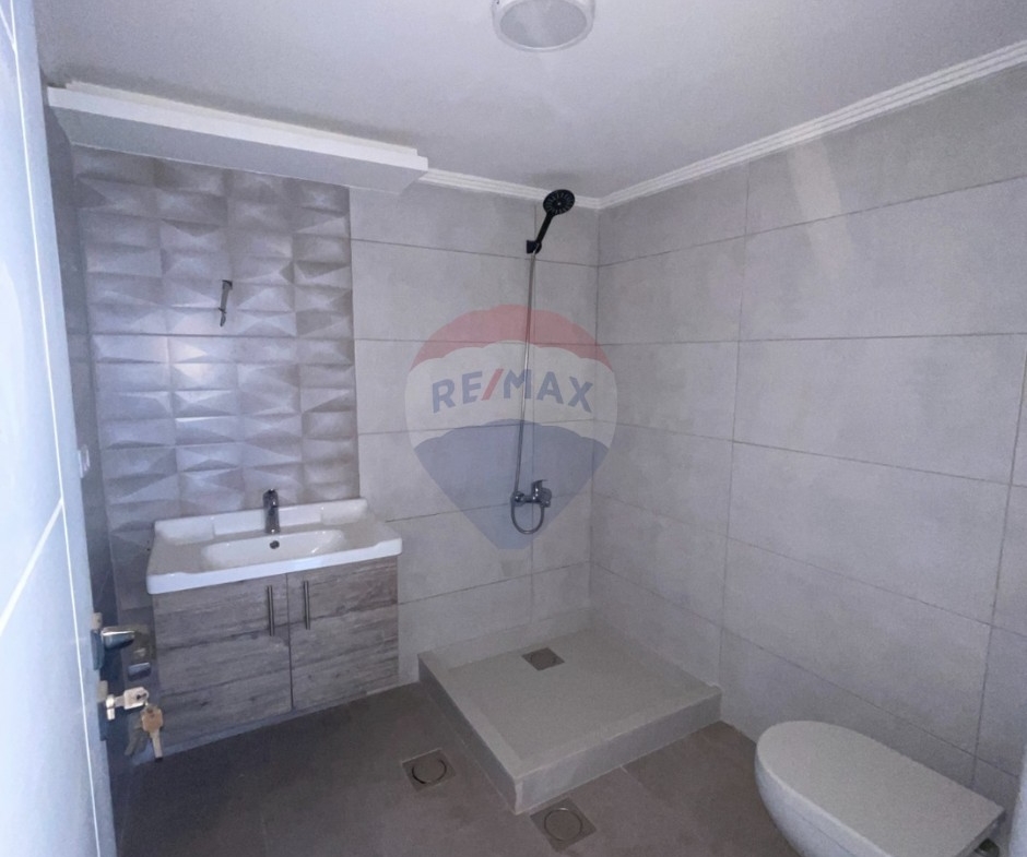 R9-3439 Apartment for Sale in Nakhleh Koura – 135 m²شقة للبيع في نخلـه الكورة – 135 م — Photo 8 of 12
