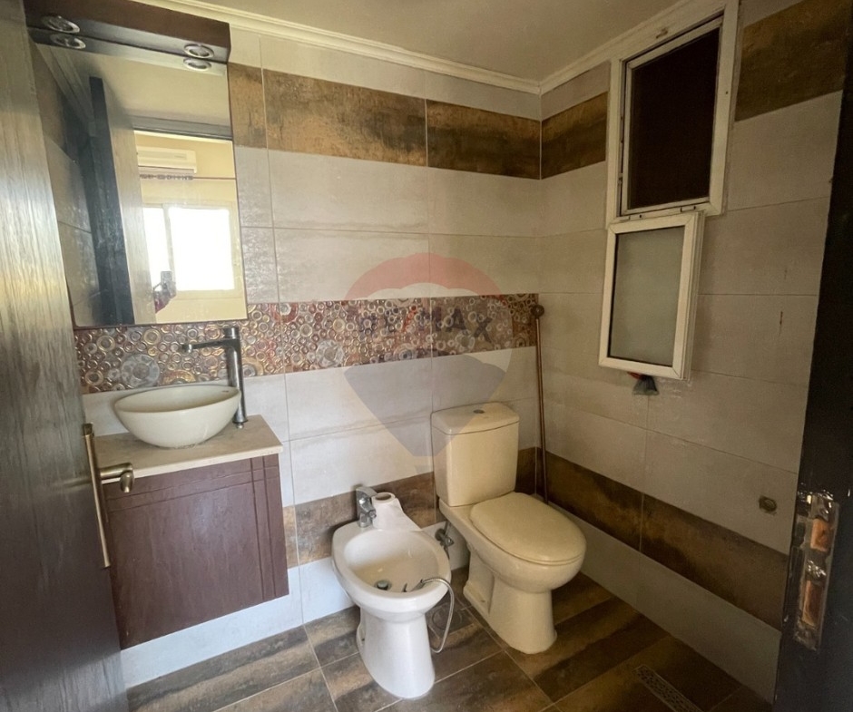 R9-3453 Apartment for Sale in Kfar Kahel Koura – 160 m² شقة للبيع في كفر قاهل الكورة – 160 م² — Photo 9 of 10