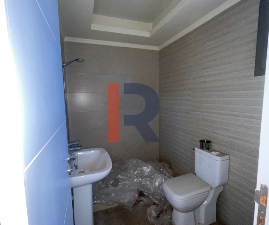 R9-3485 Apartment for Sale in Mina, Behind Ferry – 120 m²شقة للبيع في الميناء خلف الفيري – 120 م² — Photo 9 of 12