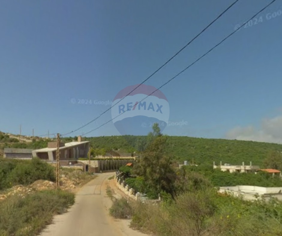 R9-3530 Land for Sale in Deddeh – Koura, 1201 m², Zoning 20/40 أرض للبيع في دده الكورة – 1201 م²، تصنيف بناء 20/40 — Photo 2 of 3