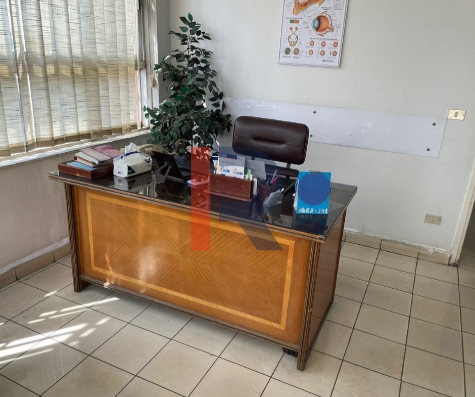 R9-3546  عيادة طب عيون للإيجار في طرابلس – 70 م²، مجهزة بالكامل — الصورة 10 من 22