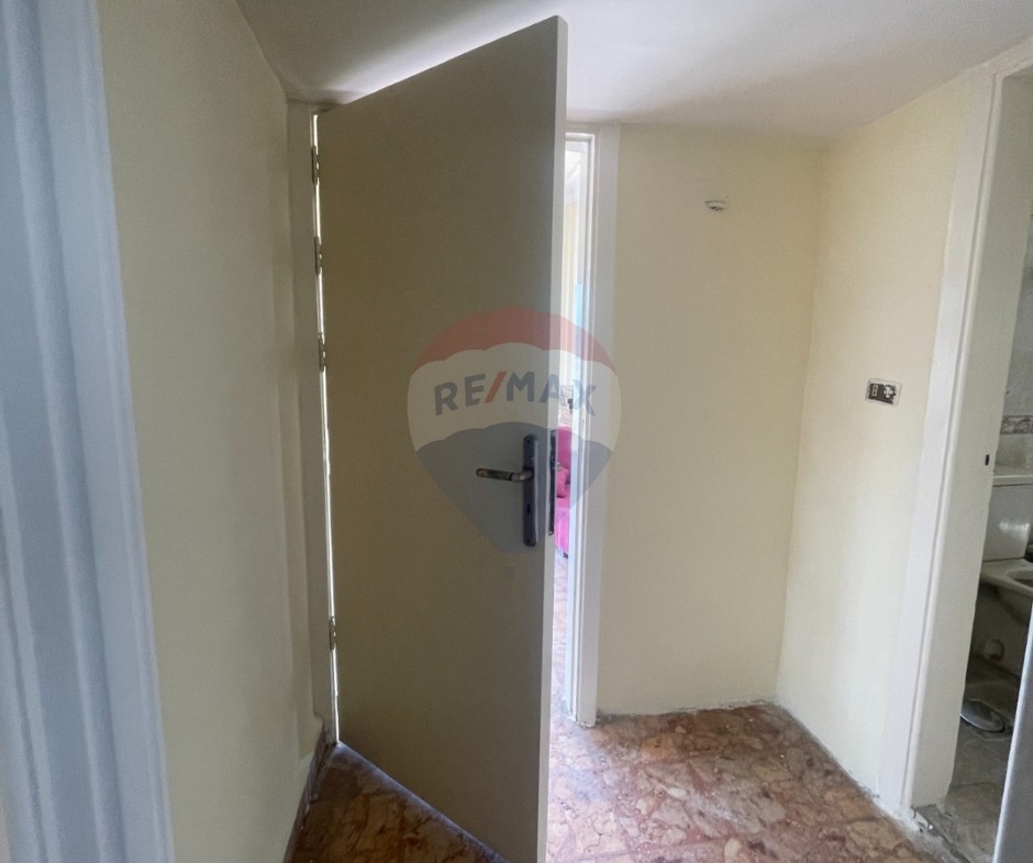R9-3604 Apartment for Sale in Miten Street – Tripoli, 250 m²شقة للبيع في شارع ميتين طرابلس – 250 م² — Photo 11 of 12
