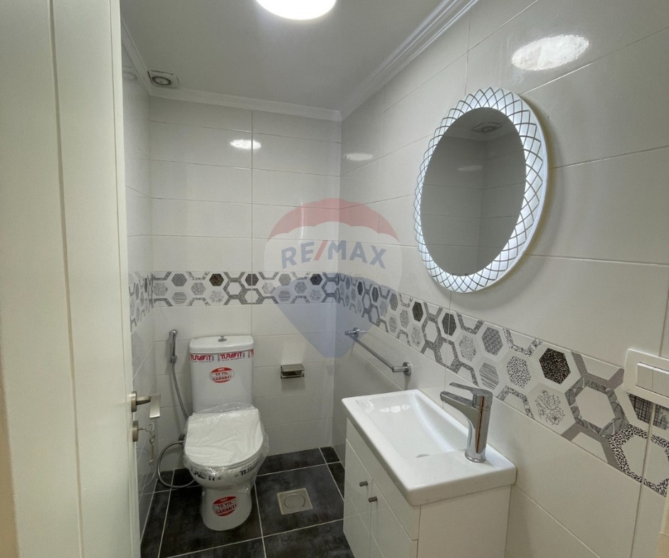 R9-3579 Elegant Apartment in Block A – Deddeh, Koura, 135 m², 1st Floor  A شقة أنيقة للبيع في دده الكورة – 135 م² الطابق الأول بلوك — Photo 10 of 10