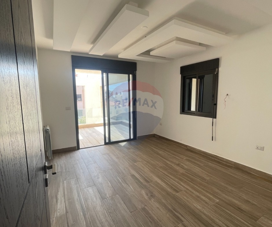 R9-3620 Duplex for Sale in Haykaliyeh – Koura, 300 m², 3 Floors دوبلكس للبيع في هيكلية الكورة – 300 م²، 3 طوابق — Photo 12 of 23