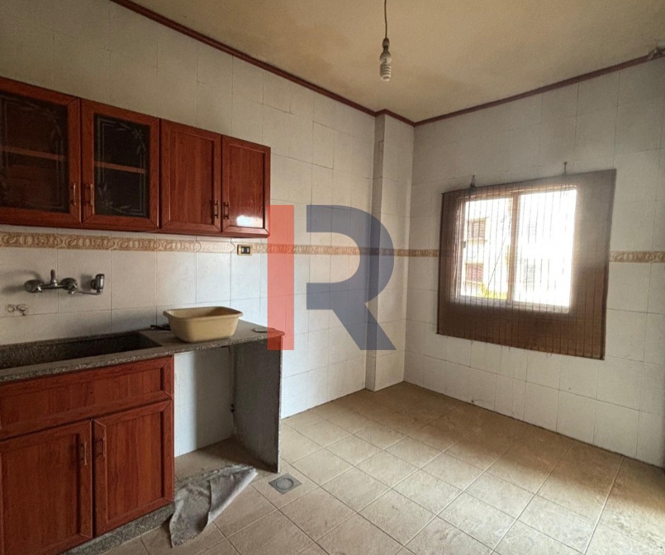 R9-3590 شقة للبيع في أبو سمرا طرابلس – 160 م² — الصورة 12 من 13